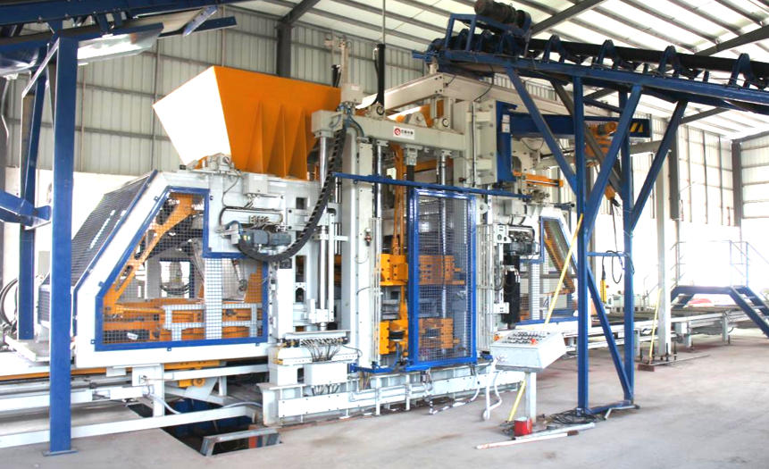 Машините за тухли Quangong оставят своя отпечатък в Южен Китай – тухли за павета и тухли с форма на диамант, обработвани от една машина